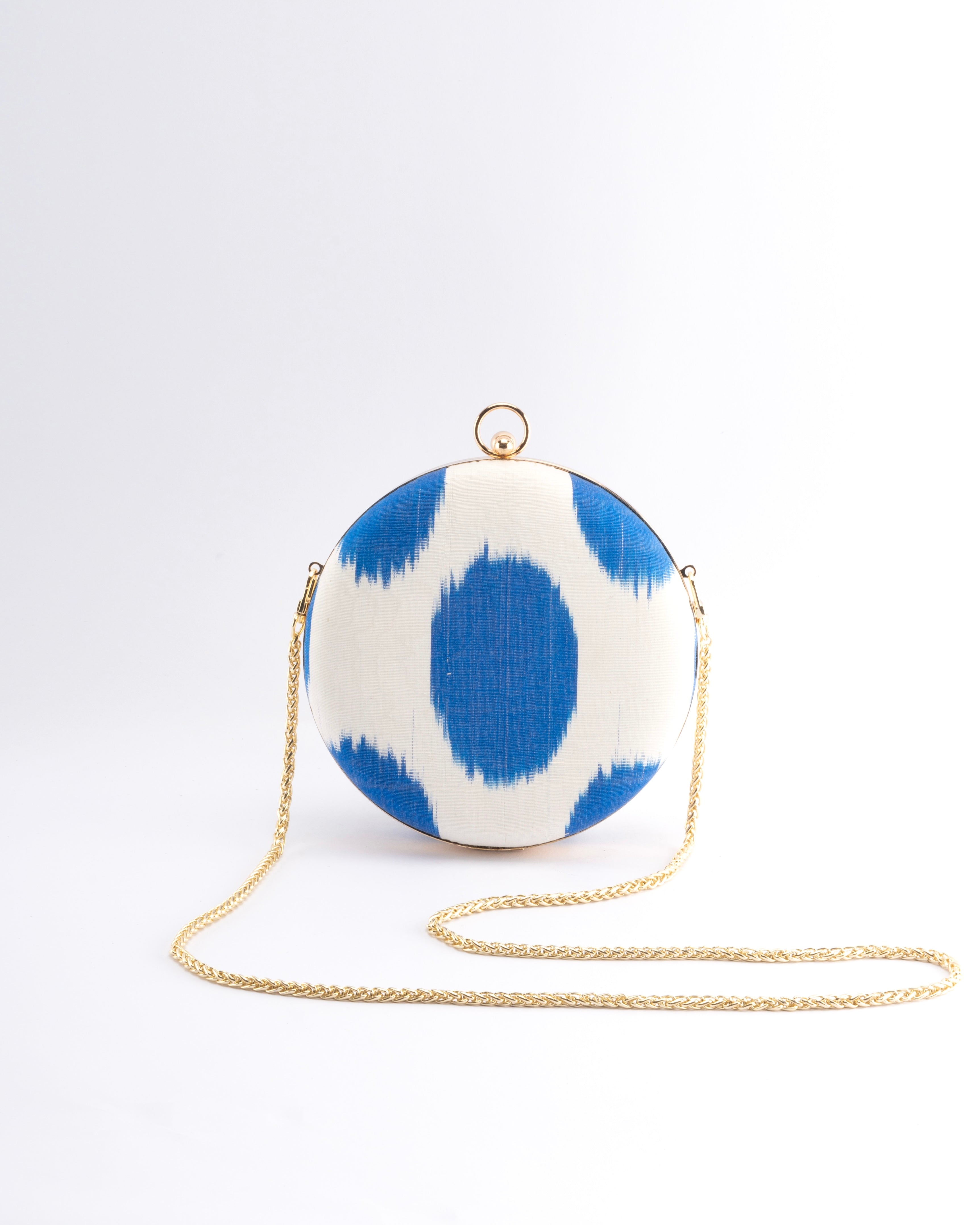 Frankitas The Puteri clutch, blending timeless femininity with handwoven Ikat craftsmanship