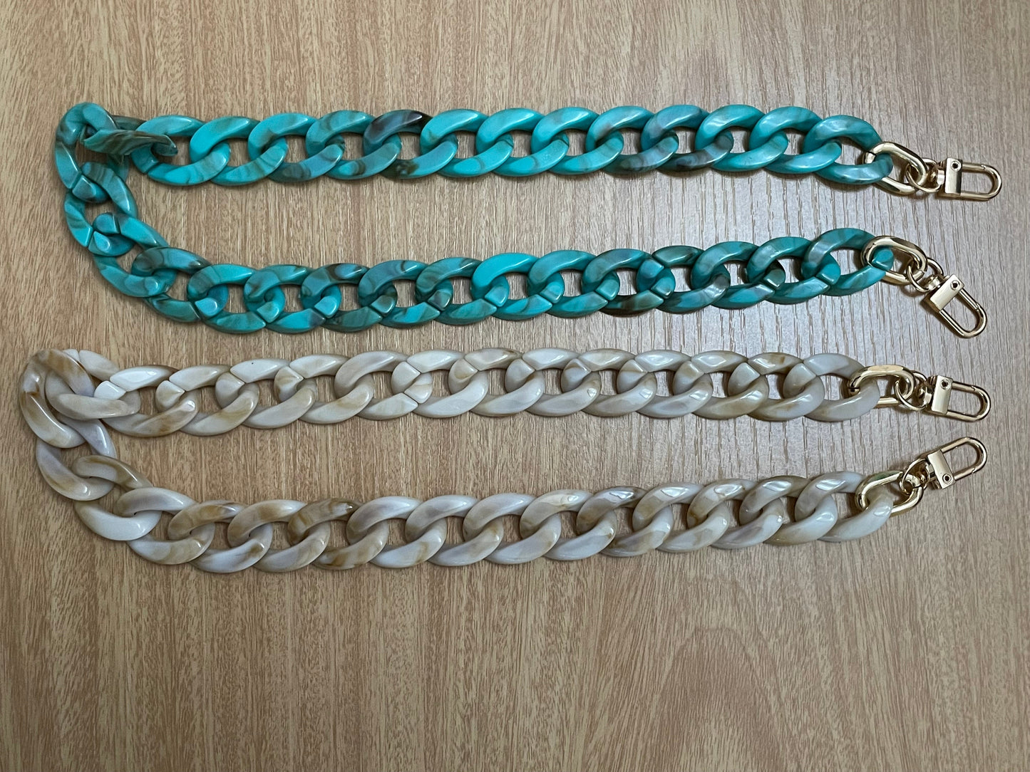 Frankitas Strap Long Marble Chain